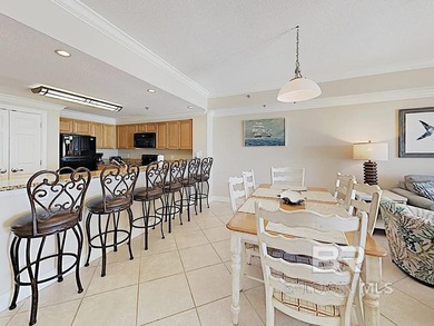 Beautifully Furnished 2 Bedroom, 2 Bathroom Unit in a Convenient - photo 3