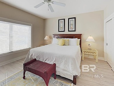 Beautifully Furnished 2 Bedroom, 2 Bathroom Unit in a Convenient - photo 9