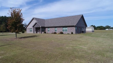 (private lake, pond, creek) Home For Sale in Bogata Texas