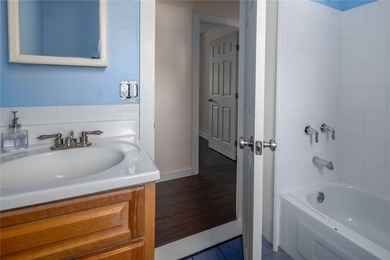 Welcome home to this beautifully maintained 3-bedroom, 1.5-bath - photo 14