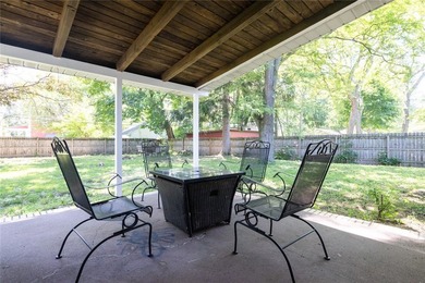 Welcome home to this beautifully maintained 3-bedroom, 1.5-bath - photo 16