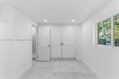 Located in northern Coconut Grove, this fully renovated - photo 21