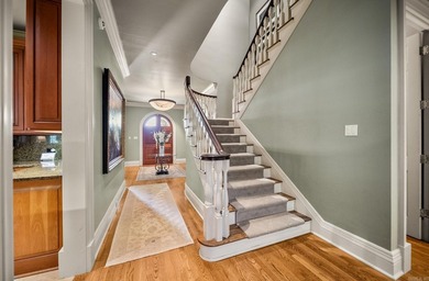 A perfectly positioned Heights home across the street from the - photo 28