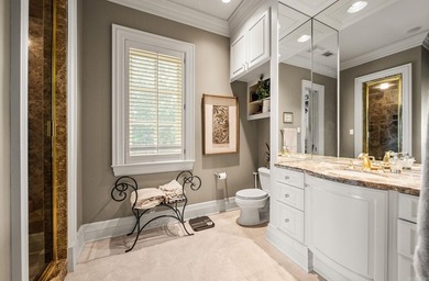 A perfectly positioned Heights home across the street from the - photo 34