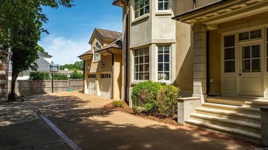 A perfectly positioned Heights home across the street from the - photo 46