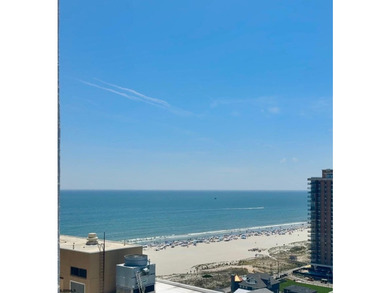 Take in panoramic views of the beach and bay from this 21st fl - photo 11