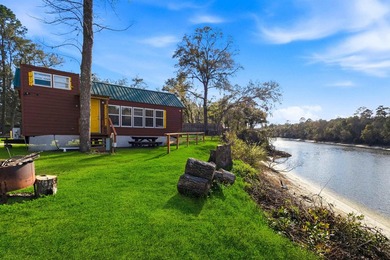 Lake Talquin Home For Sale in Tallahassee Florida