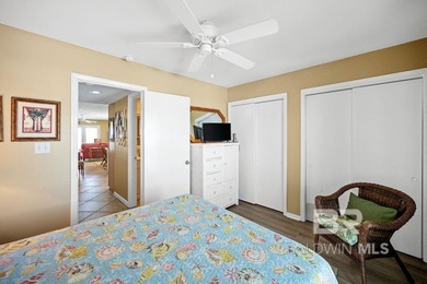 Direct Gulf-front duplex now available on West Beach Blvd. in - photo 32