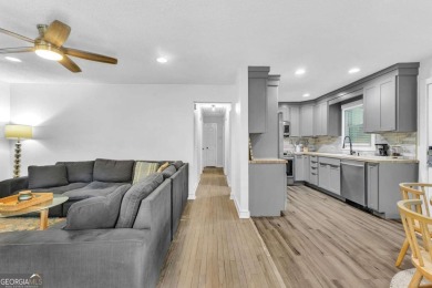 Don't miss this private retreat in the city! 3BR/2BA Mid-Century