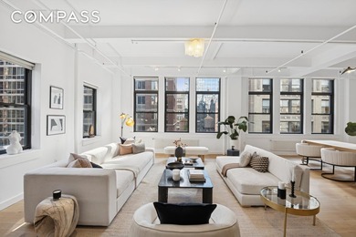 Spectacular sprawling full-floor LOFT with 12-foot ceilings and - photo 3