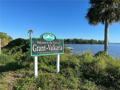 RARE OPPORTUNITY - One of the larger lots completely East of US - photo 5