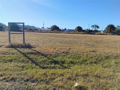 Cape Coral Lakes Area Lot For Sale in Cape Coral Florida