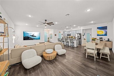 Unique & contemporary, 2022 sturdy CBS home w/abundant upgrades - photo 10