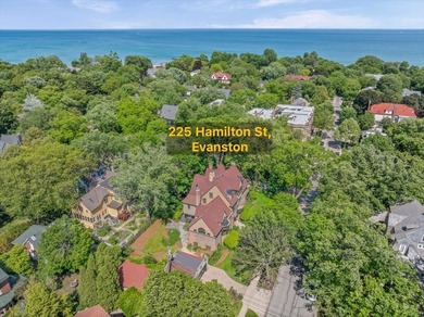 Prime Southeast Evanston:  A Masterpiece of History and Refined - photo 2
