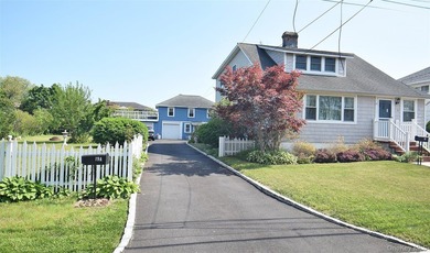 ****Property includes 2 separate structures** Main house is 19 - photo 1
