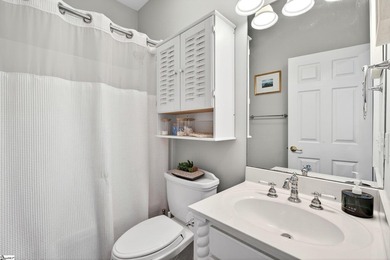Welcome to an exceptional Lake Hartwell retreat, where refined - photo 15