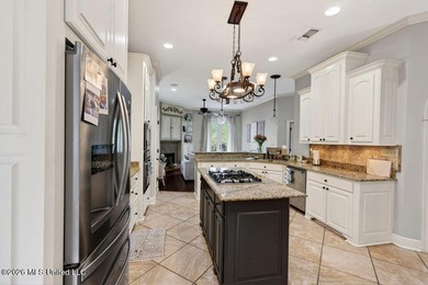 Located in the beautiful Acadian Village gated community and - photo 16