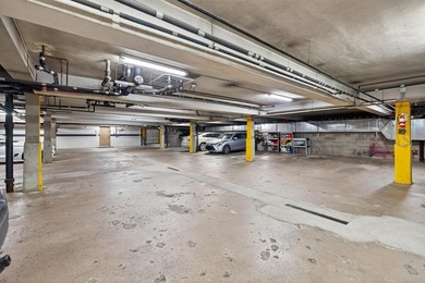 Just blocks from Lake of the Isles, Uptown, and Downtown - photo 21