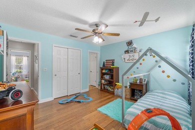 Welcome to Rocky Bayou Estates! This 3-bedroom, 2.5-bathroom - photo 22