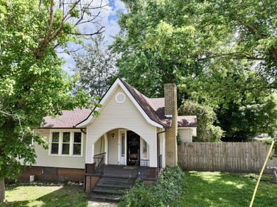 Current River Home For Sale in Van Buren Missouri