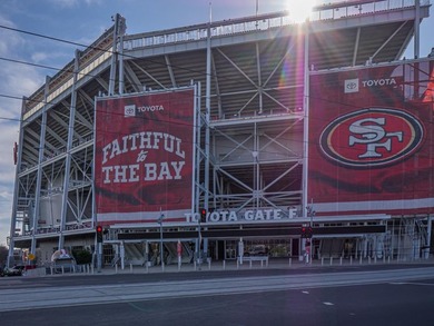 WOW- LOCATION, LOCATION, LOCATION! Walk to FIFA cup or 49er - photo 20