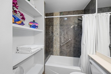 Discover Your Dream Getaway: Unit D208 at Maui Kamaole Nestled - photo 21