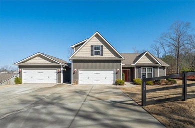 Lake Hartwell Home For Sale in Anderson South Carolina