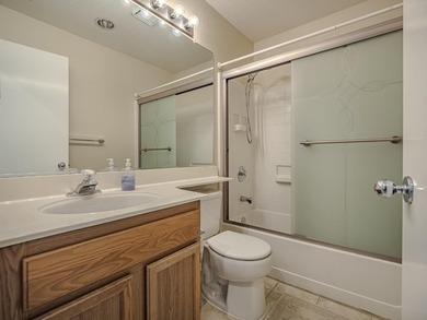 WOW- LOCATION, LOCATION, LOCATION! Walk to FIFA cup or 49er - photo 45