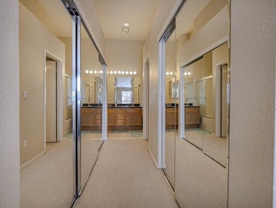 WOW- LOCATION, LOCATION, LOCATION! Walk to FIFA cup or 49er - photo 50