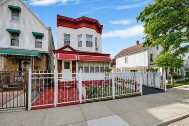 Exceptional investment opportunity in the desirable Wakefield - photo 2
