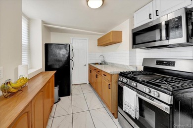 Exceptional investment opportunity in the desirable Wakefield - photo 4