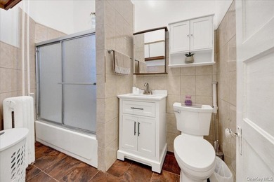 Exceptional investment opportunity in the desirable Wakefield - photo 10