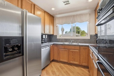Welcome to this charming 4-bedroom, 2-bathroom with a bonus - photo 14