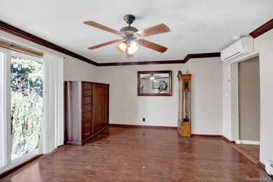 Opportunity Knocks! Ideal for savvy investors and primary - photo 15