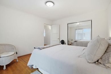Welcome to this charming 4-bedroom, 2-bathroom with a bonus - photo 25
