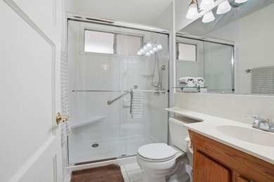 Welcome to this charming 4-bedroom, 2-bathroom with a bonus - photo 33