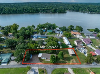 Lake of the Ozarks Home Sale Pending in Warsaw Missouri