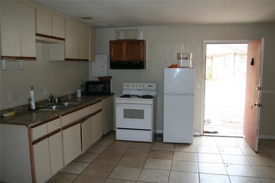 *Real Estate Only* Convenience Store (presently Leased for next - photo 14