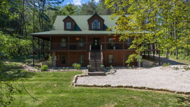 Rustic Log Home In Poplar Ridge That Will Sleep A Crowd - photo 2