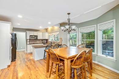 Welcome to this meticulously maintained Colonial, lovingly cared - photo 17