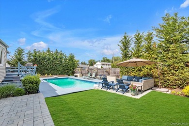 Updated 4-bedroom, 2.5-bath split-level home in Oceanside - - photo 22