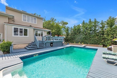Updated 4-bedroom, 2.5-bath split-level home in Oceanside - - photo 23