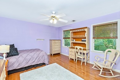 Welcome to this meticulously maintained Colonial, lovingly cared - photo 26