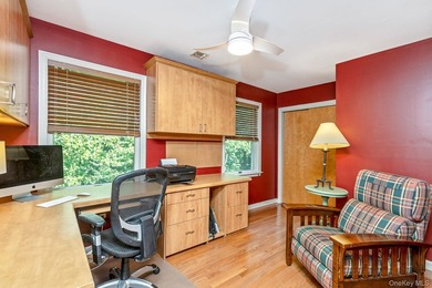 Welcome to this meticulously maintained Colonial, lovingly cared - photo 27