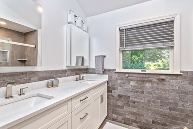 Welcome to this meticulously maintained Colonial, lovingly cared - photo 29