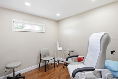 Medical Building very close to Advent Hospital. Currently Leased - photo 33