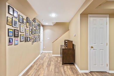 Welcome to this meticulously maintained Colonial, lovingly cared - photo 39