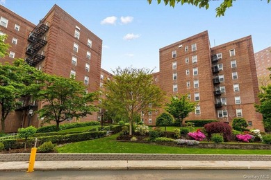 Welcome to this beautifully updated one bedroom residence at - photo 1
