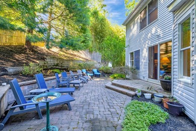Welcome to this meticulously maintained Colonial, lovingly cared - photo 43