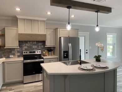 NO LOT RENT UNTIL JULY 1ST. WELCOME TO VERO PALM ESTATES, A 55+ - photo 2